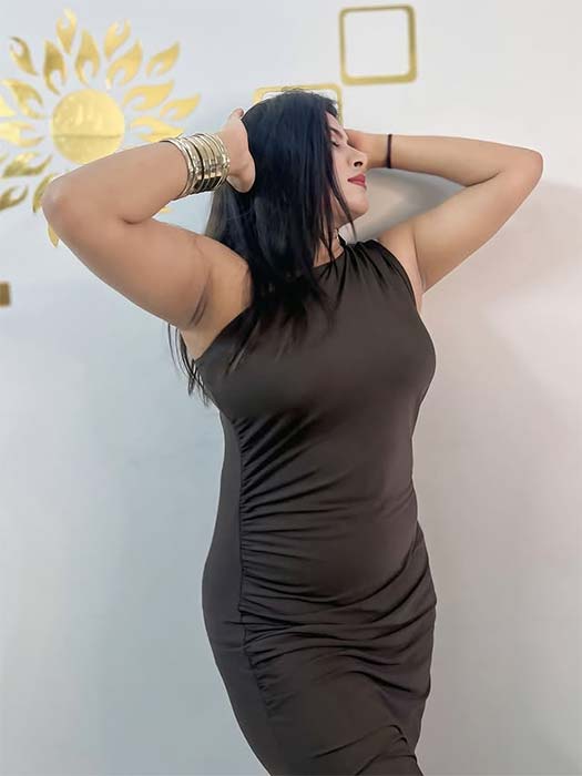 Hot bhabhi image – beautiful desi bhabhi photo in brown dress HD